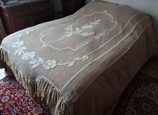 Ancienne Jeté de Lit/Dessus