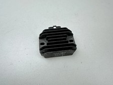 REGULATEUR TENSION PIAGGIO X7