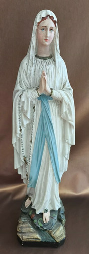Ancienne statuette religieuse