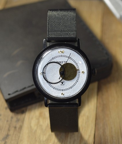 Homme ancien montre raketa - ancien,