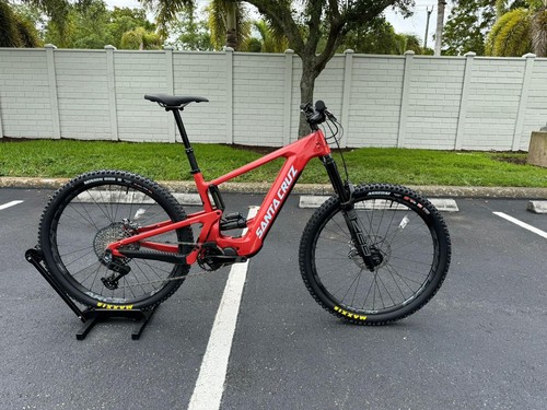 Santa cruz heckler - santa,