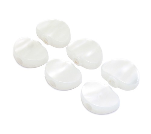 White pearloid buttons - white,