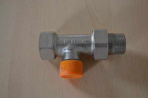 Robinet thermostatique droit - robinet,