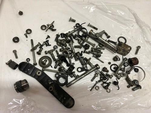 Lot vis visserie pour moto - lot,