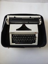 Olympia Regina de Luxe