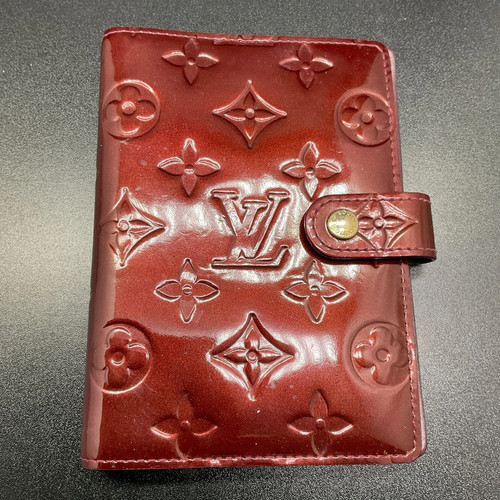 Louis Vuitton Vernis Monogram