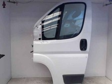 Porte avant gauche complete