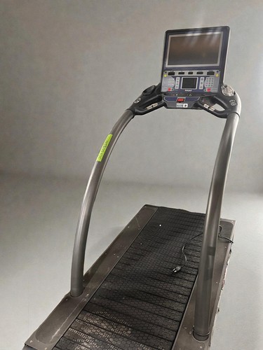 Woodway front treadmill with - 4,
