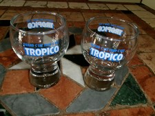 LOT DE 2 VERRES  PUBLICITAIRE TROPICO PIED BULLE
