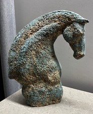 Grande figurine en céramique