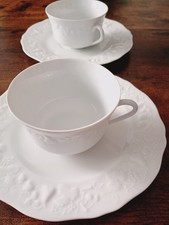 2 TASSES et 2 SOUS-TASSES