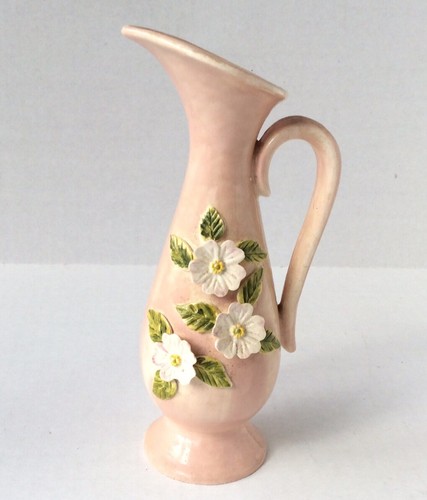 Vintage small pitcher vase - small, 3d
