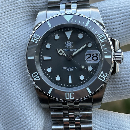 Montre plongée steeldive - montre,