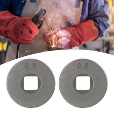 Jeu de rouleaux d'alimentation