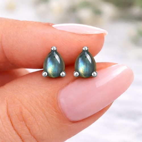 Boucle oreille puce - boucle, d’oreille