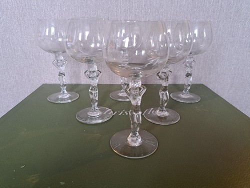 Belle serie grands - grands, verres