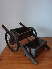 Charette miniature porte plantes en bois 20x23x35 cm