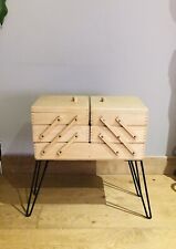 Travailleuse accordéon