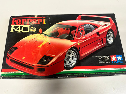 Tamiya maquette ferrari f40 - ferrari,