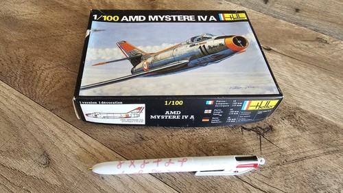 Maquette avion heller - , 1/100