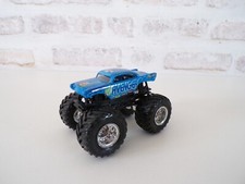 Monster trucks - Monster Jam - Hot Wheels - Avenger (J20)