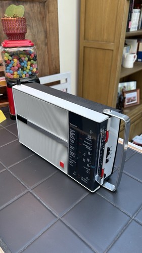 Radio transistor vintage - radio,