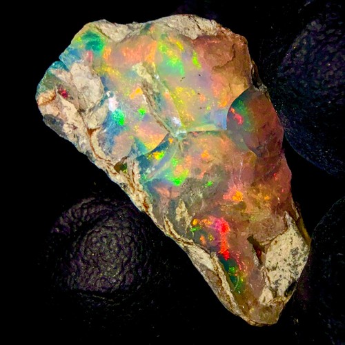 Opal rough gemme - opal, gemme,