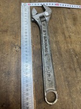 Clé OLD TOOL  OUTIL ANCIEN