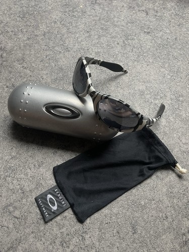 Oakley trenchcoat 1995 snow