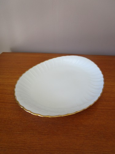Plat ovale blanc - plat, torse