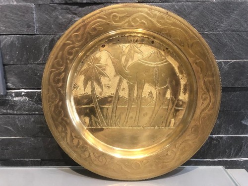 Ancienne assiette décorative