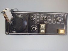 0386771027  -   BOSCH  -  038677-1027 / Pupitre de commande avec manivelle  USED