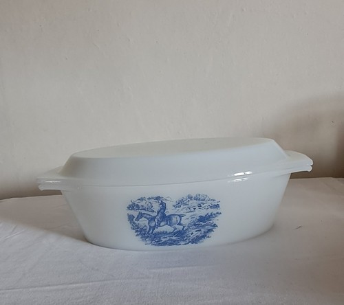 Cocotte arcopal motif jouy - cocotte,