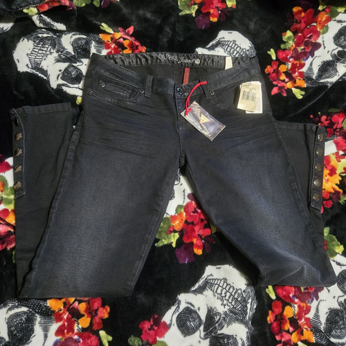 Nwt guess women black dark - black,