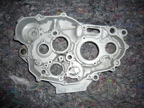 Carter moteur droit occasion - carter,