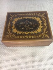 ~REUGE ~ Swiss Wood Music Box