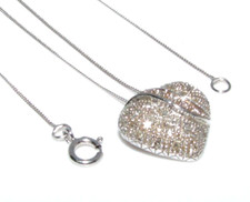 Femmes 9ct 9carat or Blanc Chaîne & Pendentif Coeur Diamant