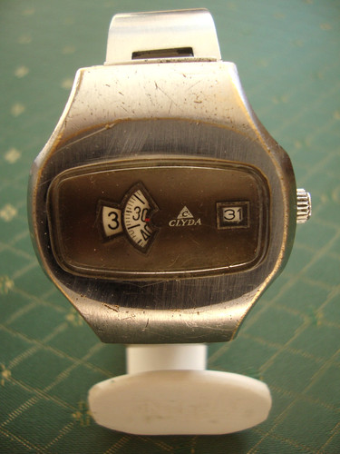 Rare montre chromée clyda - rare,