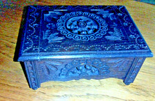 - COFFRE DE POUPEE - MOBILIER