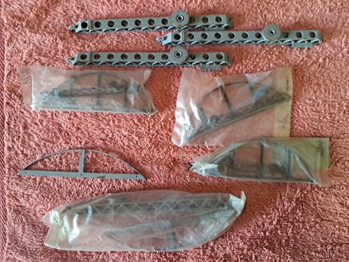 Nos gros lot pieces - lot,
