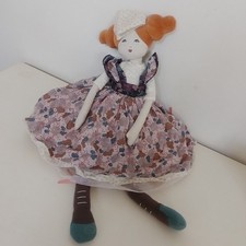 Poupée La Ravissante Il