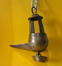 Ancienne Lampe à Huile en