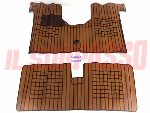 Tapis rouges noirs - rouges,