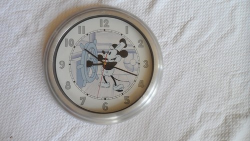 Pendule mickey disney demons - mickey, disney.demons