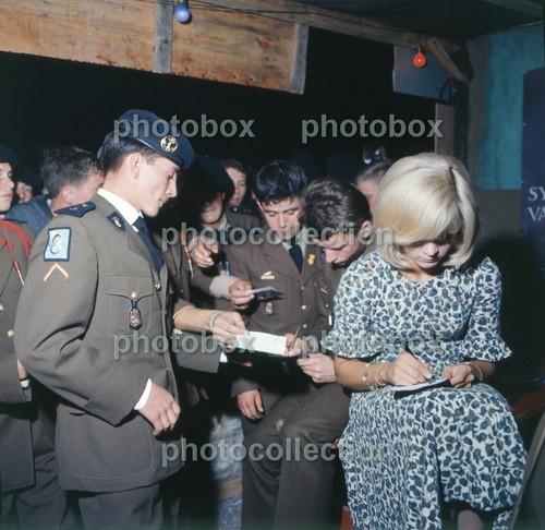 Sylvie vartan exclusive - vartan,