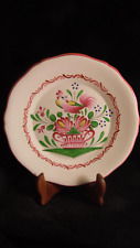 Assiette en faience de Saint