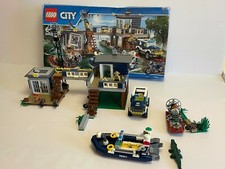 Boite LEGO city 60069  Poste de POLICE des Marais Voiture Bateau ...