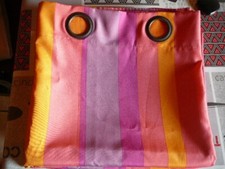 1 rideau - H 2.40 m - largeur 1.40m (possibilité d'en acheter 2)