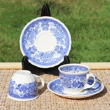 Paire de tasses à café + soucoupes / faïence Villeroy & Boch modèle Burgenland