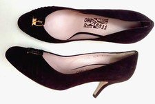 Salvatore Ferragamo Escarpins Daim Marron Foncé P 40 ( 9 C )  "Neufs